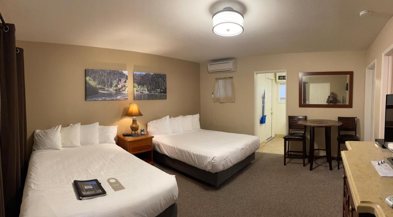Indian Creek Lodge Douglas City Экстерьер фото