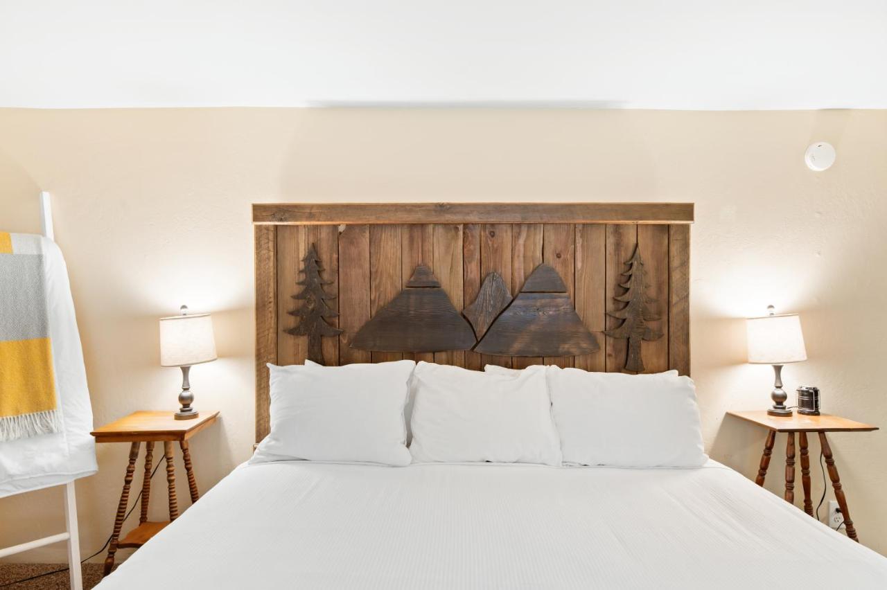 Indian Creek Lodge Douglas City Экстерьер фото
