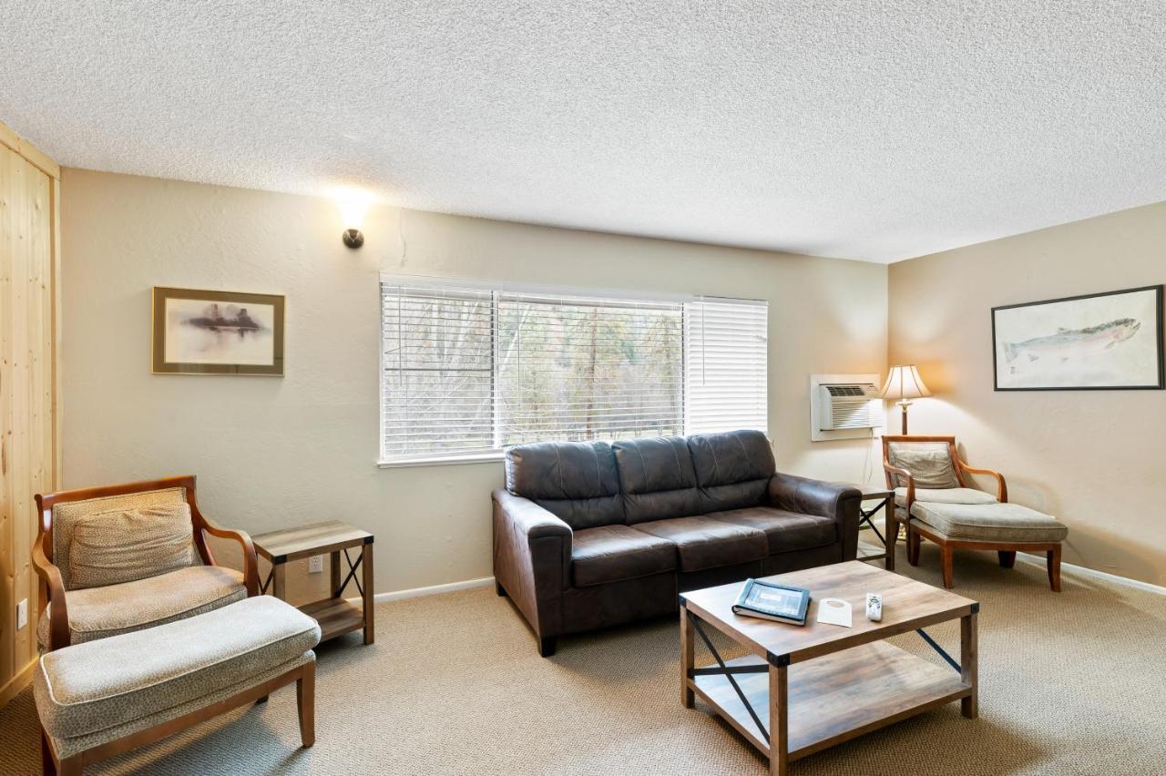 Indian Creek Lodge Douglas City Экстерьер фото