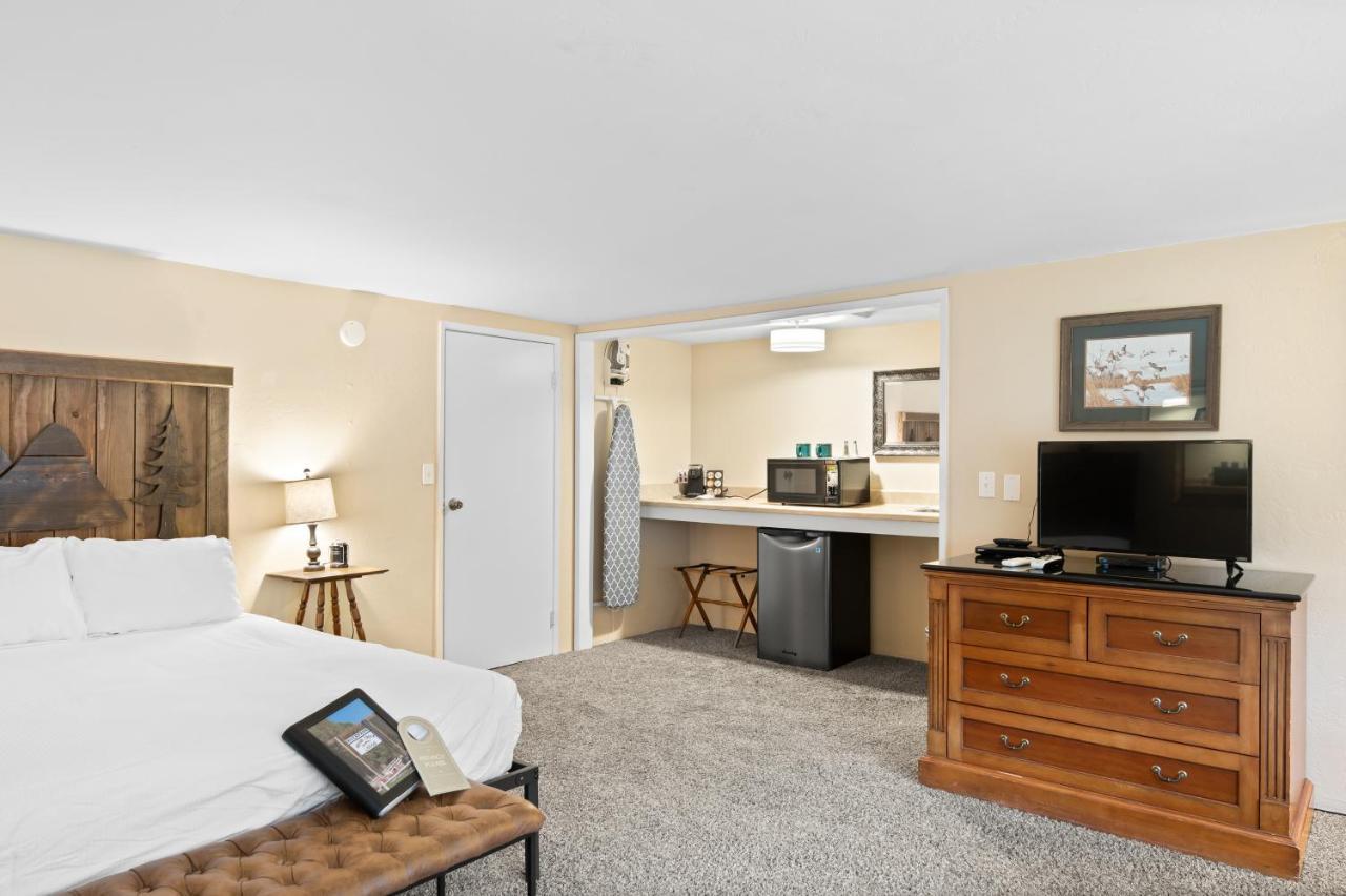 Indian Creek Lodge Douglas City Экстерьер фото